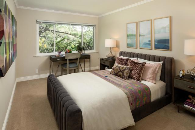 252 Raymundo Drive, Woodside CA: https://media.crmls.org/mediaz/e2ab2eef-bcc6-47da-9e7c-9b3b8964726b.jpg