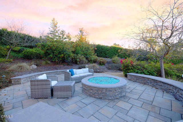 5751 Terra Bella Court, Camarillo CA: https://media.crmls.org/mediaz/e2ab3132-f313-4832-ac06-6cc6d65500c8.jpg