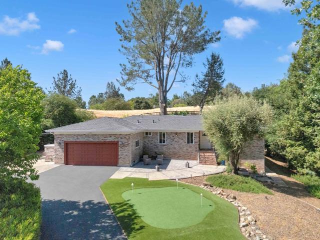 17035 Copper Hill Drive, Morgan Hill CA: https://media.crmls.org/mediaz/e2ab60b9-4e57-465f-a06a-39ddfcf78411.jpg