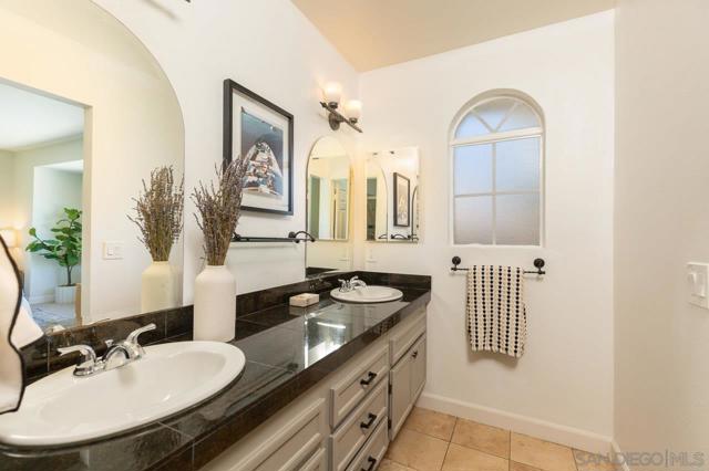 3270 W Fox Run Way, San Diego CA: https://media.crmls.org/mediaz/e2ab8357-417e-4d1f-a2ab-b411ff94b3d0.jpg