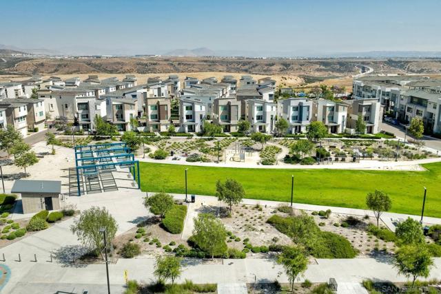 2056 Callisto Terrace, Chula Vista CA: https://media.crmls.org/mediaz/e2ac28ec-5c6a-4aa3-8e03-3ac460a74ac9.jpg