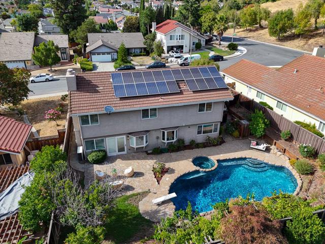 3484 Clover Oak Drive, San Jose CA: https://media.crmls.org/mediaz/e2ac350b-c01f-4569-899b-e6ba0e9c9c6e.jpg