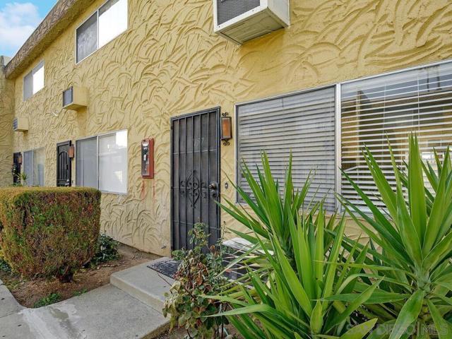 1157 Emerald Ave, El Cajon, California 92020, 2 Bedrooms Bedrooms, ,1 BathroomBathrooms,Townhouse,For Sale,Emerald Ave,240028891SD