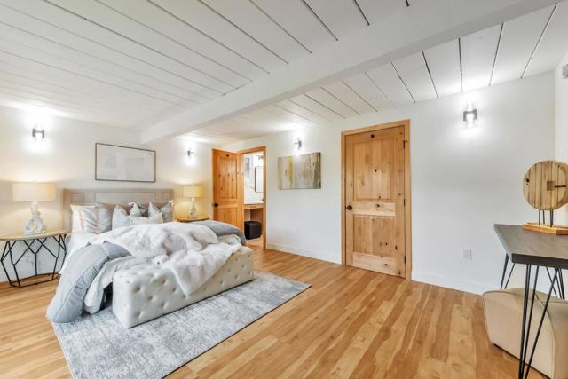 4225 Park Boulevard, Palo Alto CA: https://media.crmls.org/mediaz/e2acc048-9b4b-40b4-a599-3f519912e51e.jpg