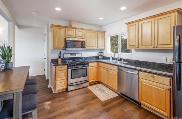 303 305 Sanford Street, Encinitas CA: https://media.crmls.org/mediaz/e2ace88e-82a7-4e7f-a637-66778af6d6a8.jpg