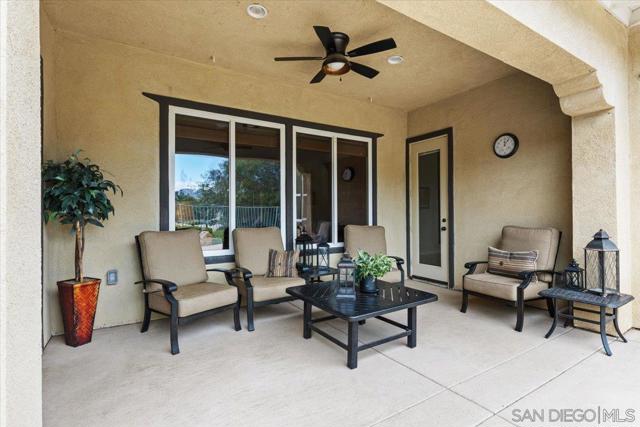 3180 Ridgeline Place, Escondido CA: https://media.crmls.org/mediaz/e2ad7b4e-1bda-4864-a64a-7b499d2cb2a7.jpg