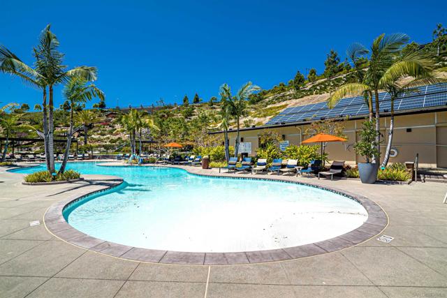 2335 Aperture Circle, San Diego CA: https://media.crmls.org/mediaz/e2add956-b617-45b8-b917-dc04cb4678fc.jpg