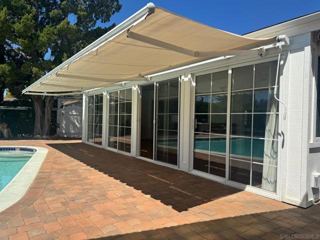 13430 Sagewood Drive, Poway CA: https://media.crmls.org/mediaz/e2ae0bb1-49ab-4856-b90a-5f0e0e4005ae.jpg