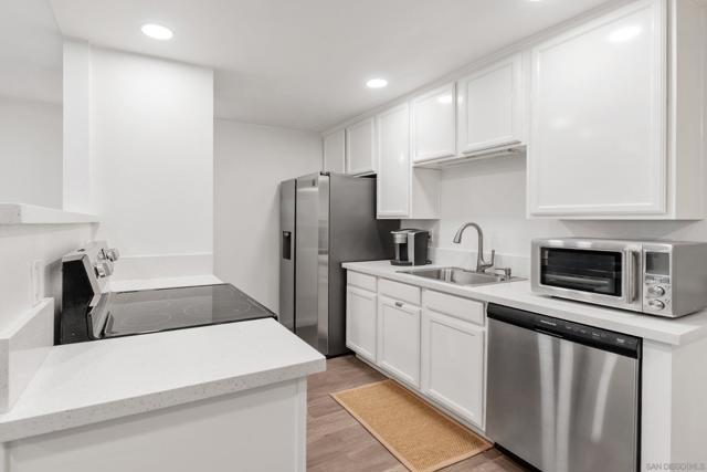 Image 2 of 39 For 1810 El Camino Real 101