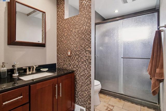 22 Orinda Cir, Pittsburg CA: https://media.crmls.org/mediaz/e2af054e-ca97-4a4a-b72b-ccbaad1c83bf.jpg