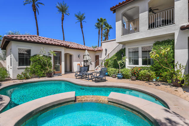 50640 Mandarina, La Quinta CA: https://media.crmls.org/mediaz/e2af28e5-6817-4e9c-8b07-44be4a5a7353.jpg