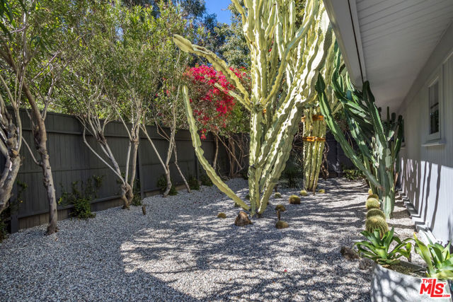 2538 Hutton Drive, Beverly Hills, CA 90210 Listing Photo  49