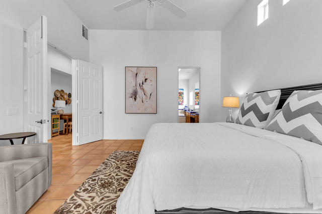 77440 Calle Ensenada, La Quinta CA: https://media.crmls.org/mediaz/e2b07aa3-2af3-48e9-8455-88c6afdf7cce.jpg