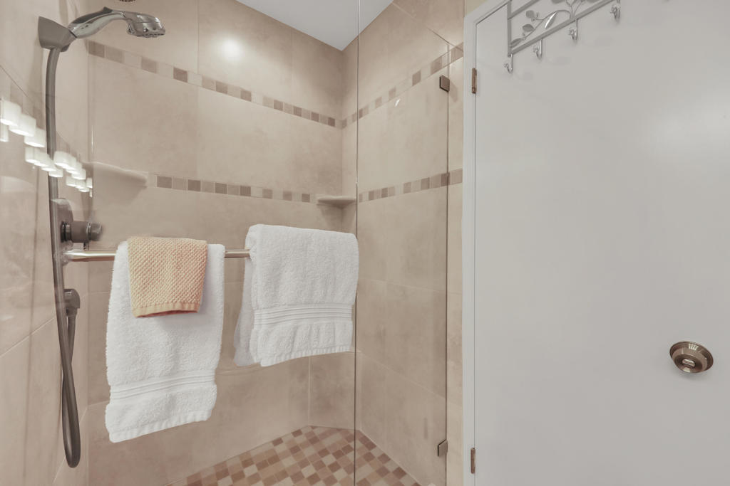 MLS #219139058DA image #14