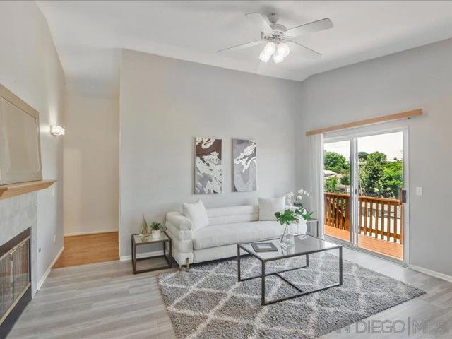1277 Glencoe Dr, San Diego CA: https://media.crmls.org/mediaz/e2b4b7c3-e3eb-4753-9b9a-13107e45404b.jpg