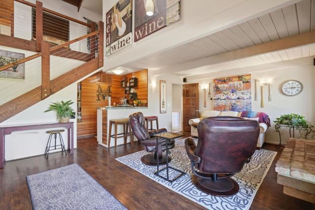 Image 12 of 41 For 17200 Holiday Drive