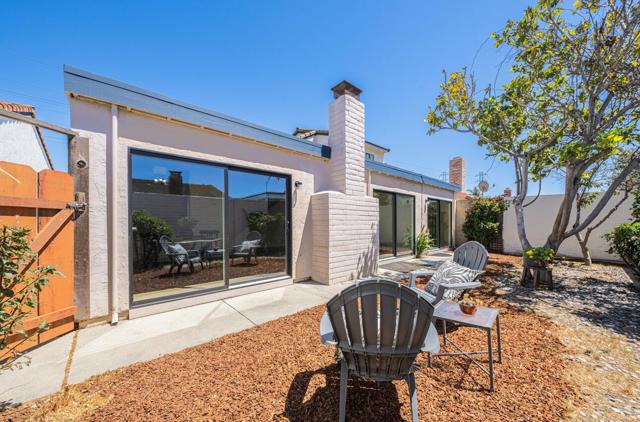 549 Powell Street, Salinas CA: https://media.crmls.org/mediaz/e2b681fb-318e-4b2d-93a2-23aab38764bf.jpg