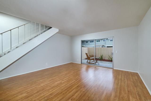 Detail Gallery Image 4 of 18 For 1753 Red Barn Rd, Encinitas,  CA 92024 - 3 Beds | 1/1 Baths