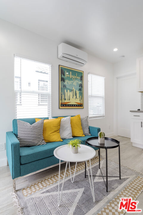 329 N Alexandria Avenue, Los Angeles CA: https://media.crmls.org/mediaz/e2b745ff-3cc0-42b7-ad33-10f78eeae176.jpg