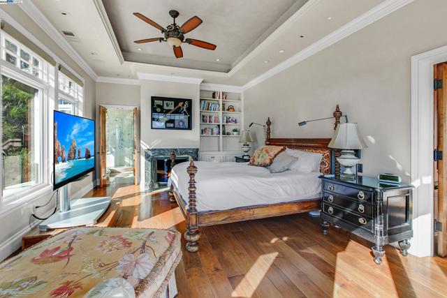 797 Las Olas Dr, Aptos CA: https://media.crmls.org/mediaz/e2b75d25-d5f1-4d12-81ce-330570474b62.jpg