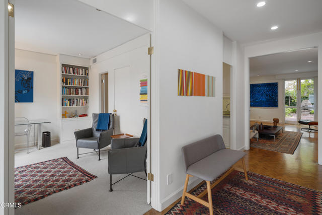 Detail Gallery Image 6 of 56 For 1105 S Orange Grove Bld, Pasadena,  CA 91105 - 3 Beds | 2/1 Baths