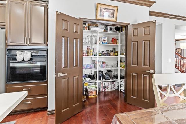 Detail Gallery Image 27 of 56 For 35965 Darcy Pl, Murrieta,  CA 92562 - 5 Beds | 3 Baths