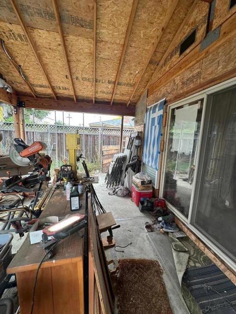 2462 Meridian Avenue, San Jose CA: https://media.crmls.org/mediaz/e2bb47ff-36de-4744-a95f-089e8c5440a0.jpg