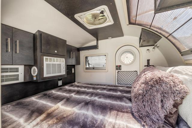 73298 Buckboard Trail, Palm Desert CA: https://media.crmls.org/mediaz/e2bb87d2-b291-4908-9cd0-dc340aa875f1.jpg
