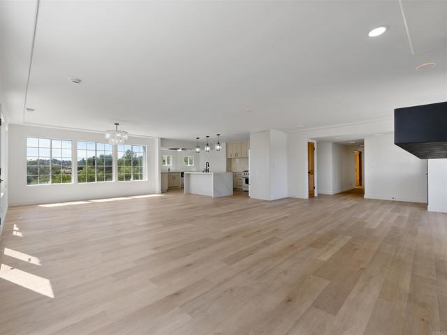 Detail Gallery Image 14 of 52 For 28148 Mountain Meadow Rd, Escondido,  CA 92026 - 3 Beds | 3 Baths