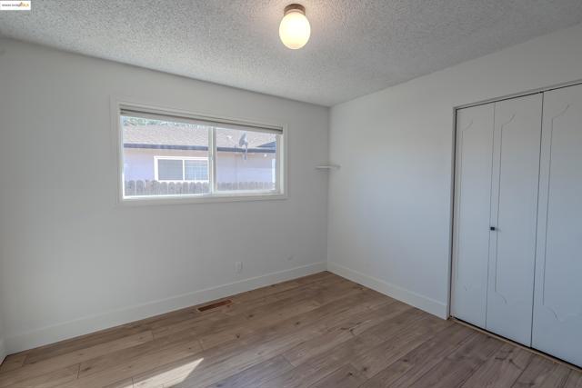 3354 S Francisco Way, Antioch CA: https://media.crmls.org/mediaz/e2bdb4bf-79ea-4b67-919b-c599a5dd4735.jpg