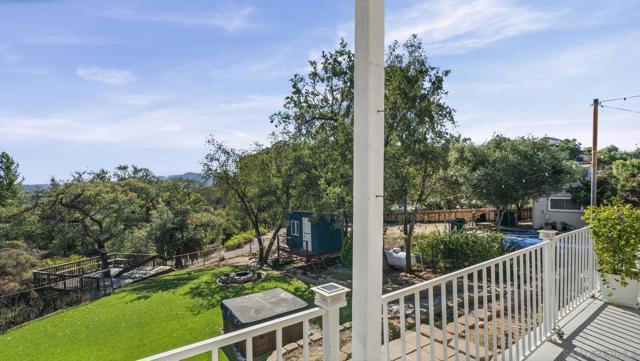 24249 Sargeant Rd, Ramona CA: https://media.crmls.org/mediaz/e2be2e28-e50a-4358-8768-5881e02a6411.jpg