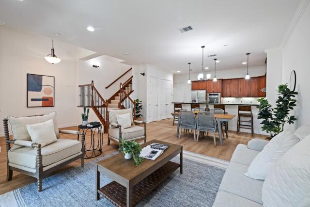 2866 Paseo Lane, San Jose CA: https://media.crmls.org/mediaz/e2be7040-3e01-47a9-90cb-a094863b947c.jpg