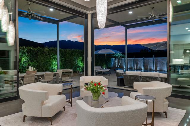 23 Emerald Court, Rancho Mirage CA: https://media.crmls.org/mediaz/e2bef332-e2ae-4a19-93b2-946c273bc9d4.jpg