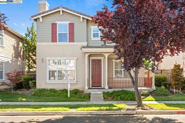 1525 Whispering Oaks Way, Pleasanton CA: https://media.crmls.org/mediaz/e2bf1bdc-14c2-415c-ac32-e9dc35b3d6e1.jpg
