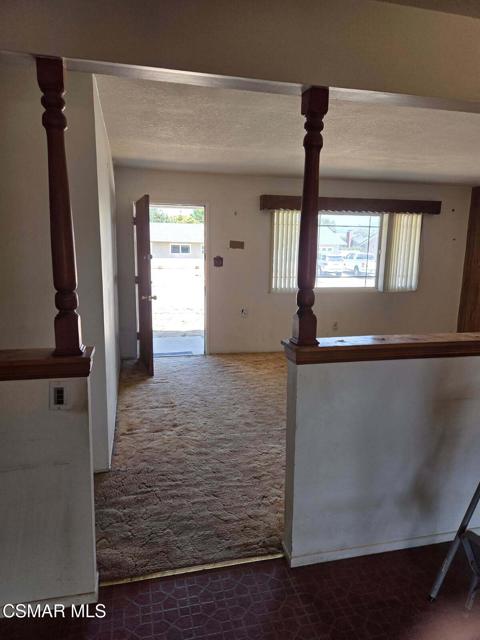 2267 Marshall Avenue, Simi Valley CA: https://media.crmls.org/mediaz/e2bf3f61-d89d-4cf0-bb2f-433528097725.jpg