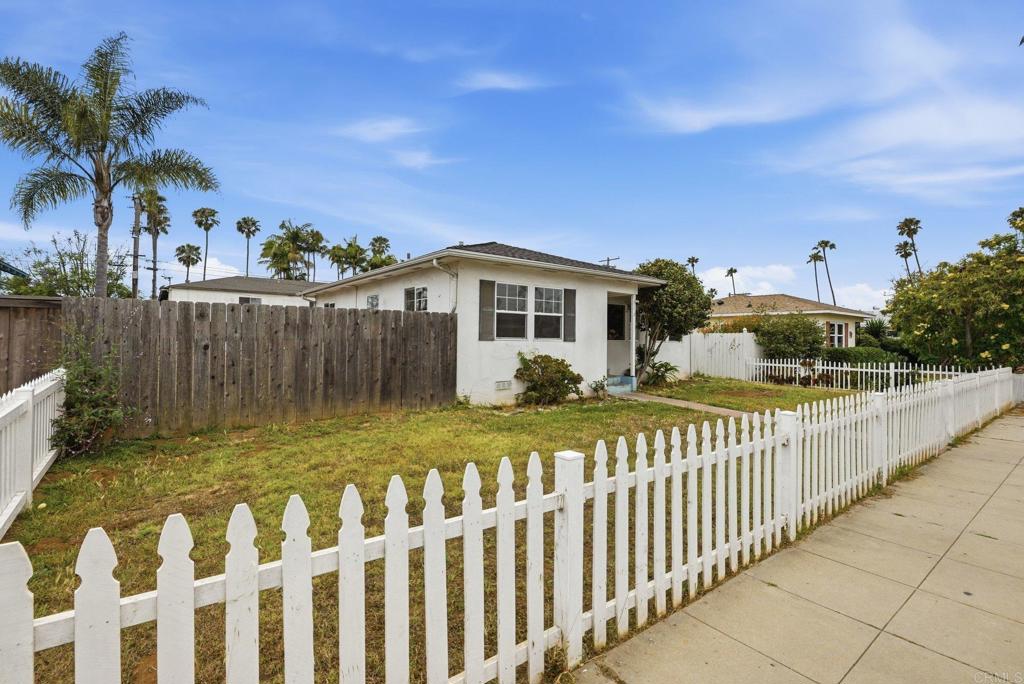 1819 Tremont Street - photo 3
