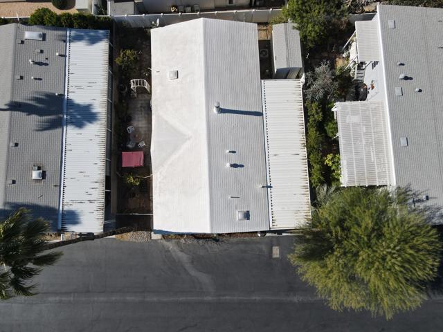 234 Lei Drive, Palm Springs CA: https://media.crmls.org/mediaz/e2c0500f-b724-4edc-b035-667a10a10a3a.jpg