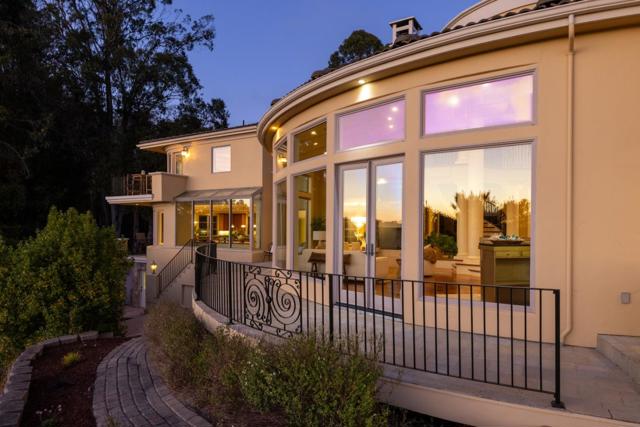 122 Zanzibar Drive, Aptos CA: https://media.crmls.org/mediaz/e2c10261-5f10-4dda-a7d9-db6fdbae58e6.jpg