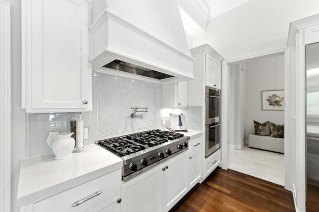 1355 Arbor Avenue, Los Altos CA: https://media.crmls.org/mediaz/e2c21dcb-c9c0-4862-a987-6bfe08b25829.jpg