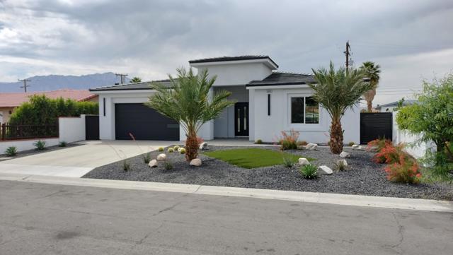 15483 Avenida Atezada, Desert Hot Springs CA: https://media.crmls.org/mediaz/e2c2a61d-50f3-456b-a049-6dad176d21f3.jpg