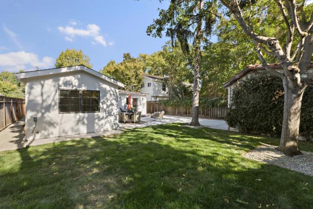 1655 Everett Avenue, San Jose CA: https://media.crmls.org/mediaz/e2c3c34b-f5c2-4c8a-aff2-8843039f7ce1.jpg