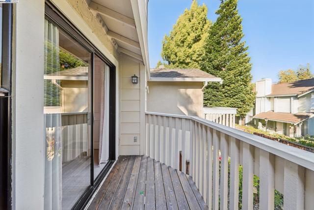 34627 Pueblo Terrace, Fremont CA: https://media.crmls.org/mediaz/e2c56ee5-bebb-43ea-8a21-ebb19dbffffb.jpg