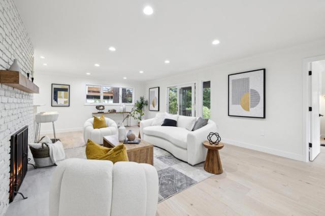 2109 Arthur Avenue, Belmont CA: https://media.crmls.org/mediaz/e2c61175-fddd-4d8f-ba24-06b0559c5a6e.jpg