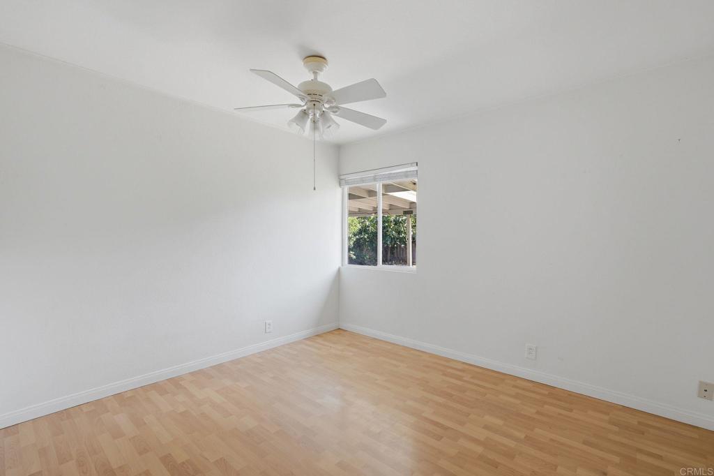 127 Flamingo Drive - photo 16