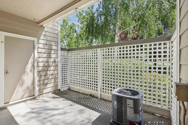 932 Lake Tahoe Court, San Jose CA: https://media.crmls.org/mediaz/e2c787b3-082a-4cb9-89da-78cb1f94d045.jpg