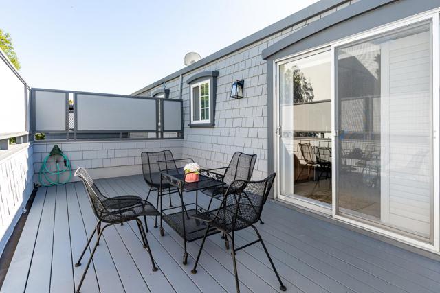 523 Maple Street, San Mateo CA: https://media.crmls.org/mediaz/e2c7b0bd-d5f8-4479-a477-341189ec5ce3.jpg