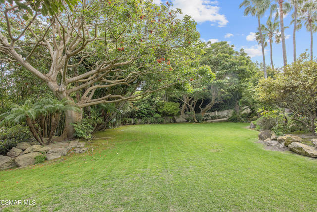 6972 Grasswood Avenue, Malibu CA: https://media.crmls.org/mediaz/e2c918a1-4fa4-4dfc-9831-55cf069a5495.jpg