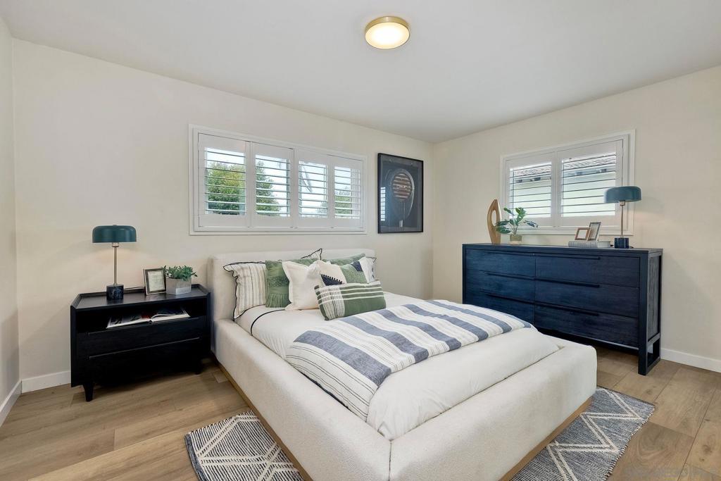 3380 Trumbull St - photo 20