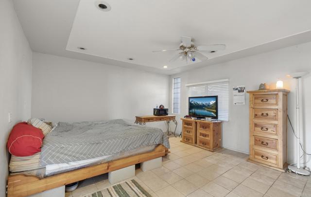 Detail Gallery Image 16 of 21 For 3168 Florine Dr, Lemon Grove,  CA 91945 - 5 Beds | 3 Baths
