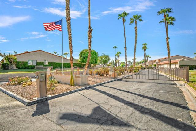 Image 37 of 39 For 79414 Montego Bay Court 26